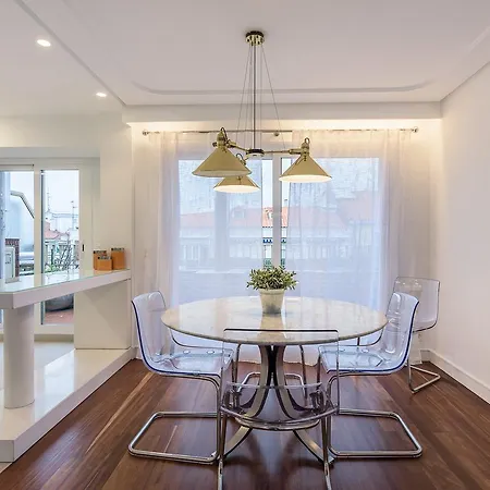 Apartment Colon